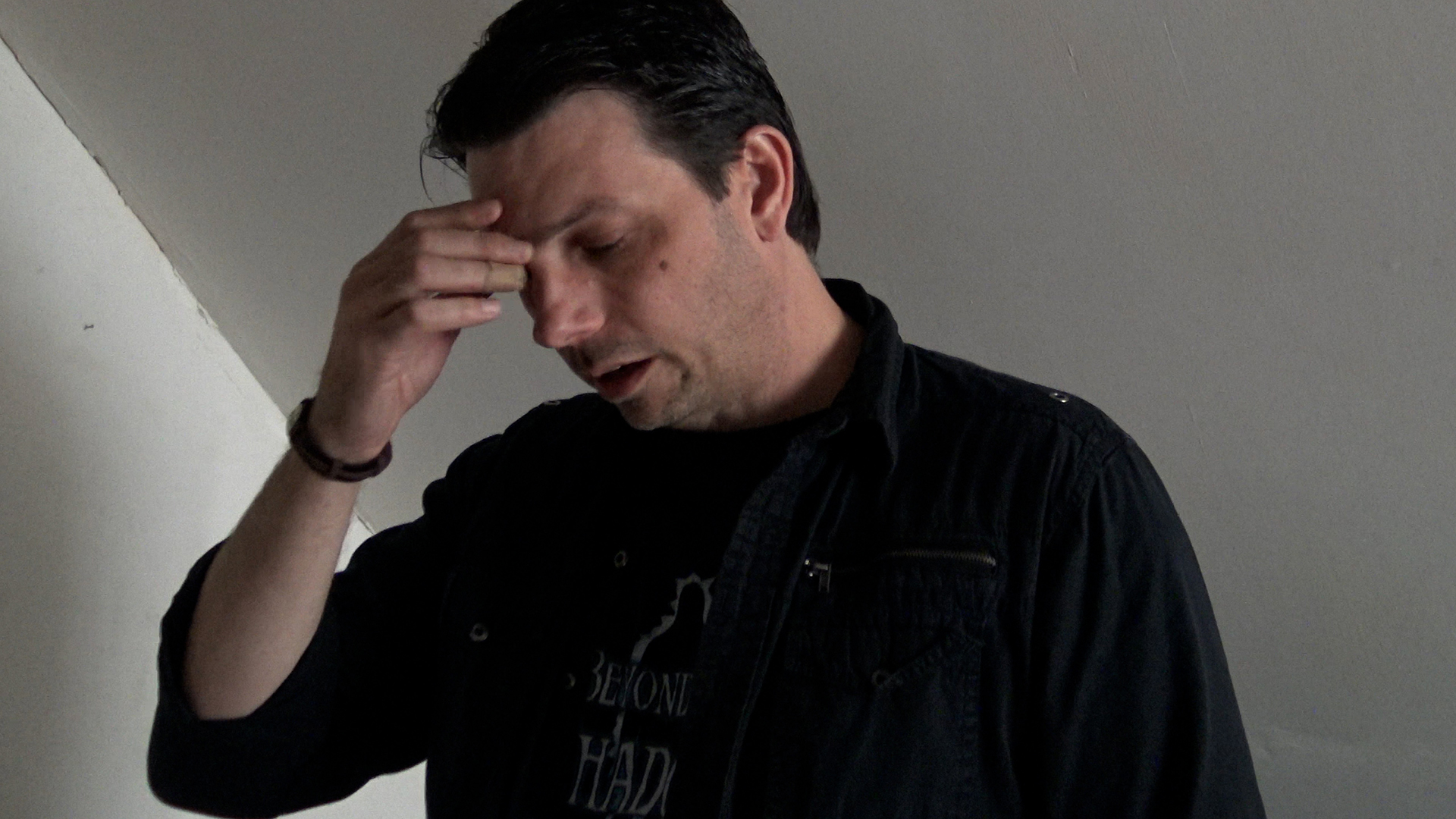 Ep1 Still 06